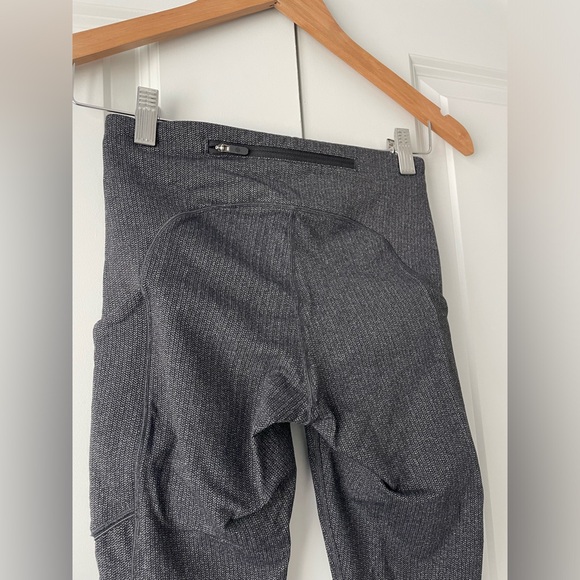 Lululemon Speed Up Tight 28" Power Luxtreme Variegated Knit Black Heather - Picture 10 of 16